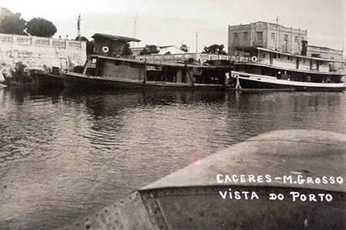 Conheça a lenda do Mão de Cobre e as visagens dos casarões centenários de Cáceres-MT. Descubra os mistérios do Centro Histórico, da Casa Rosa e da Fazenda Jacobina!